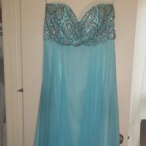 Prom dress
